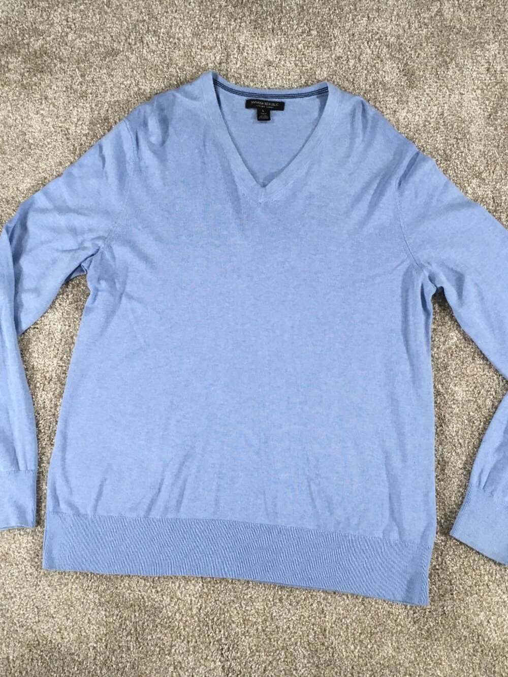 Banana Republic V-Neck Sweater Mens Size L Large Light Blue Silk Cotton Cashmere